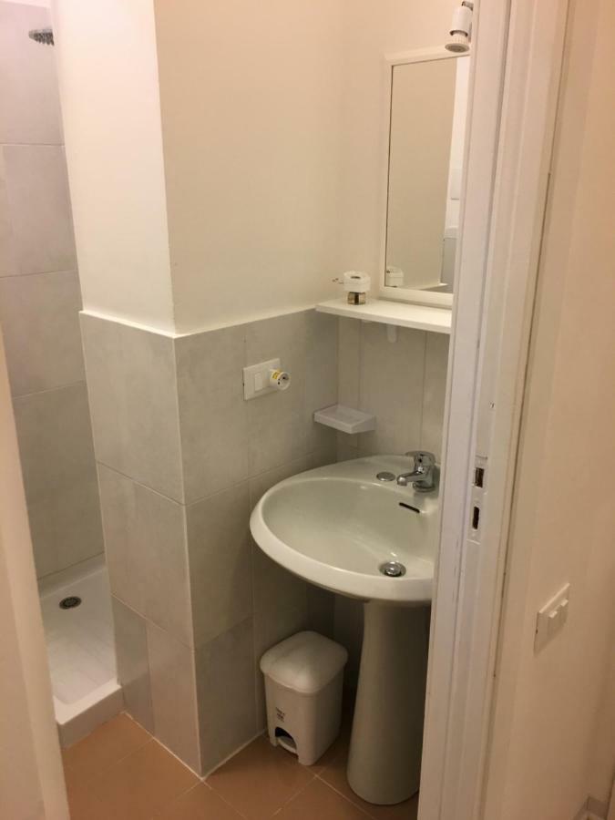 Room61 Палермо Екстериор снимка