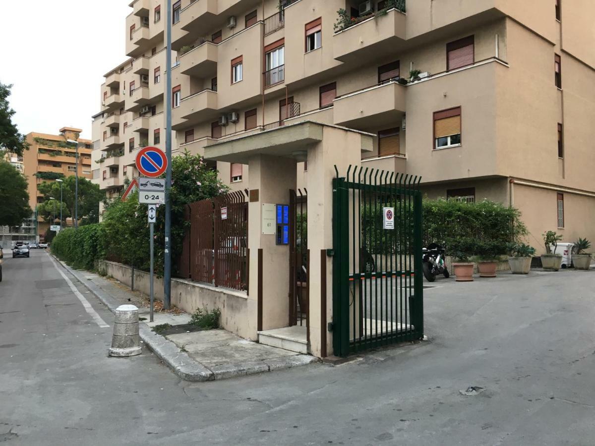 Room61 Палермо Екстериор снимка